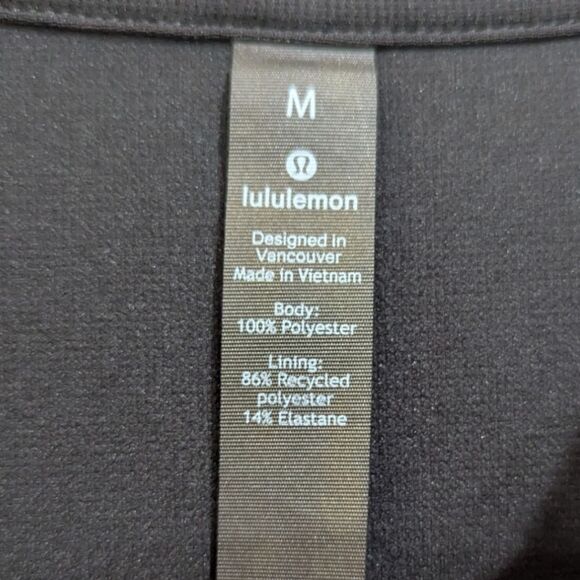 Lululemon x Embroidered Men's Medium Sojourn Jacket in Black - Picture 11 of 11